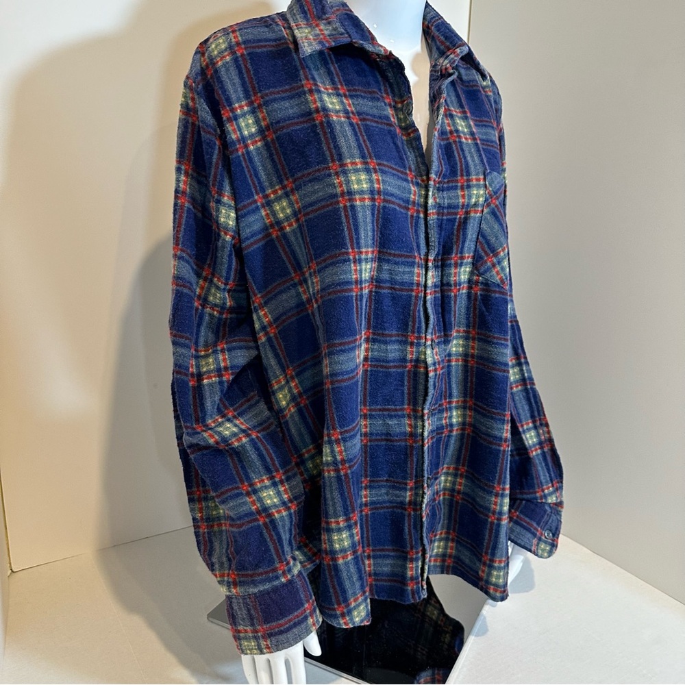 Pearl River Men’s Cotton flannel blue button down shirt men’s size L